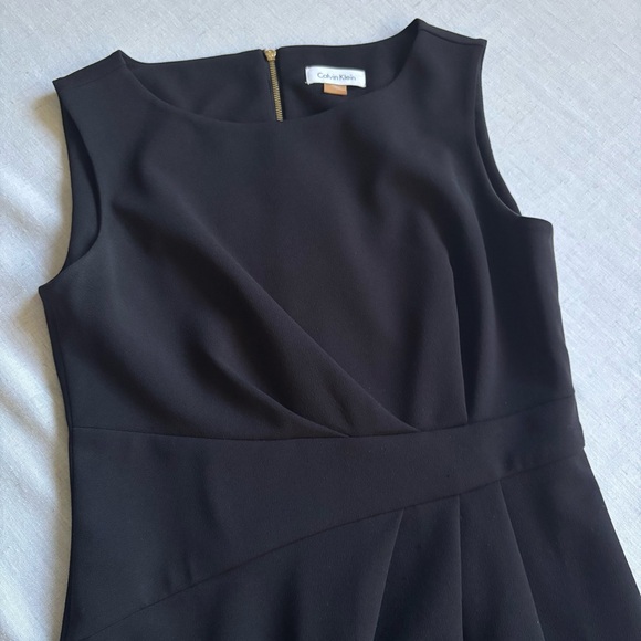 Calvin Klein Black Sheath Midi Dress Size 4 Career Cocktail Chic - Picture 2 of 12